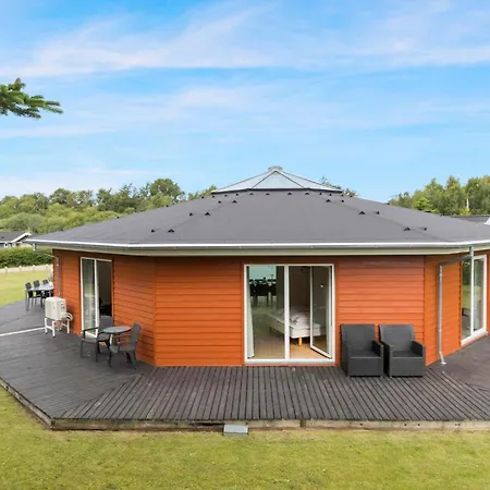 4 Bedroom Stunning In * Ebeltoft